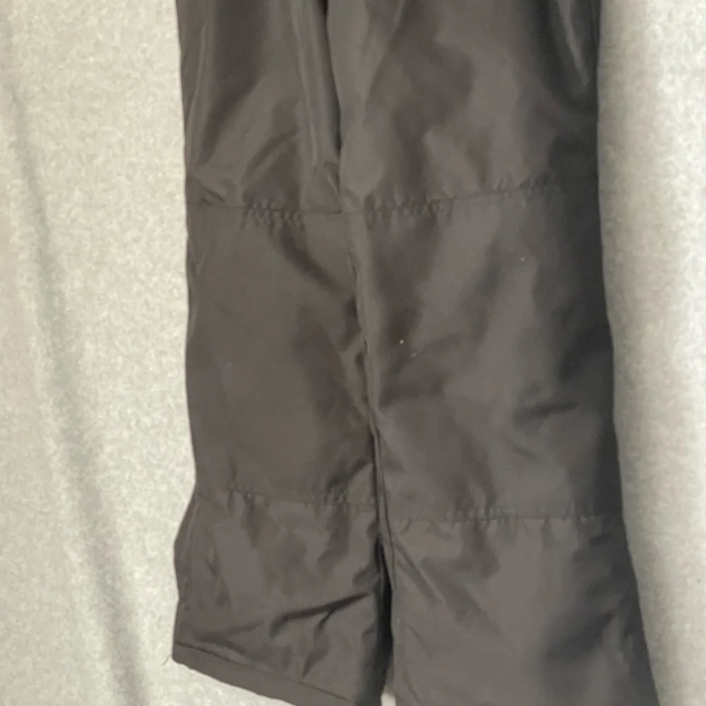 OshKosh B'gosh Black Snow Bibs Size 7 Ski Pants